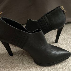 Calvin Klein Leather Heel Stiletto Bootie - 8.5